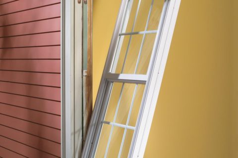 Some Reasons Why You May Want to Choose Vinyl Replacement Windows Over Wood or Metal…